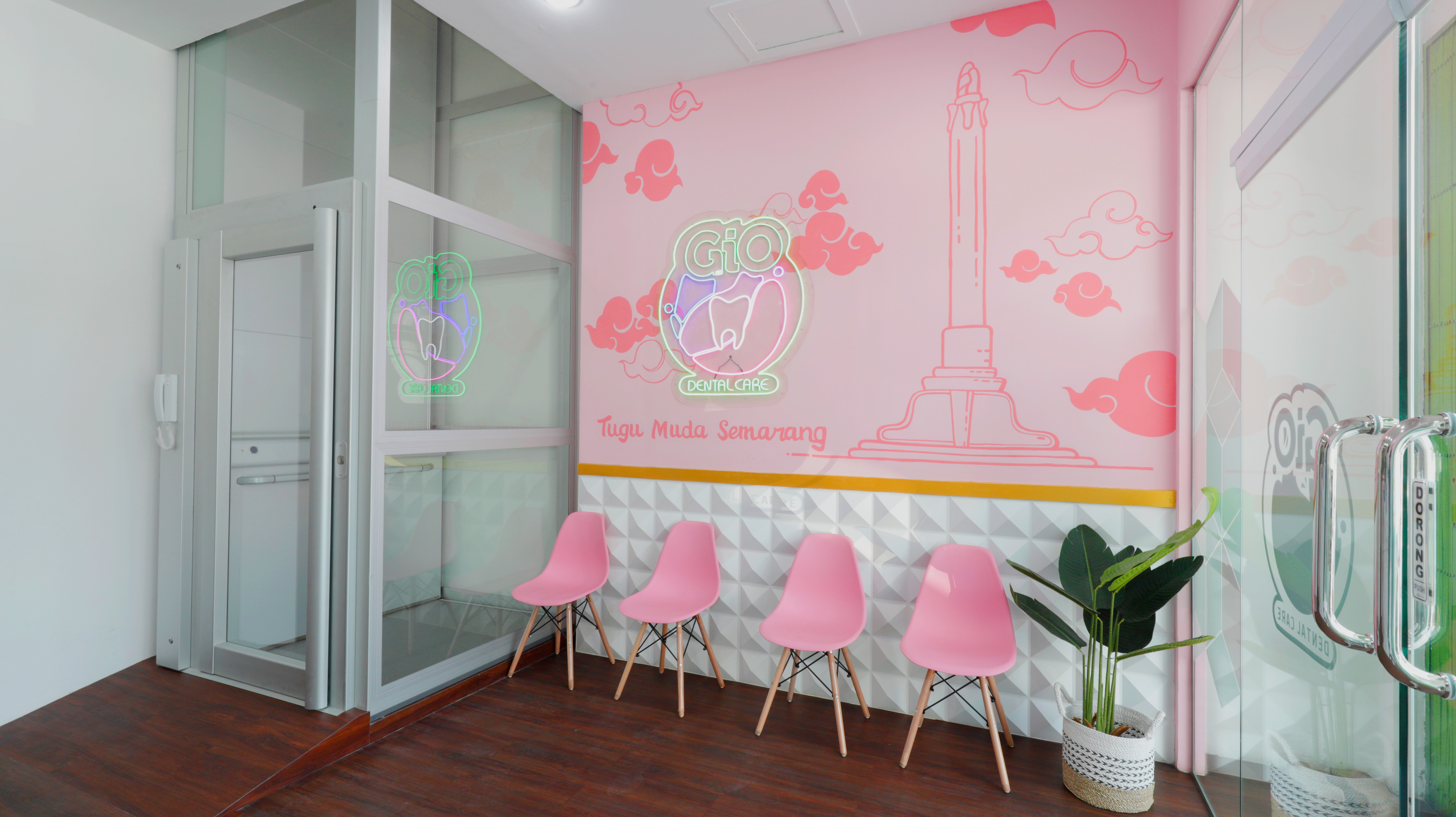 gallery img